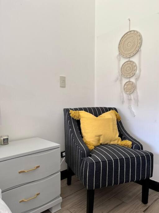 Cr Mariposa Rentals Lakeview Penthouse With Office Space, Pool, Gym, Tennis サンタ・アナ エクステリア 写真