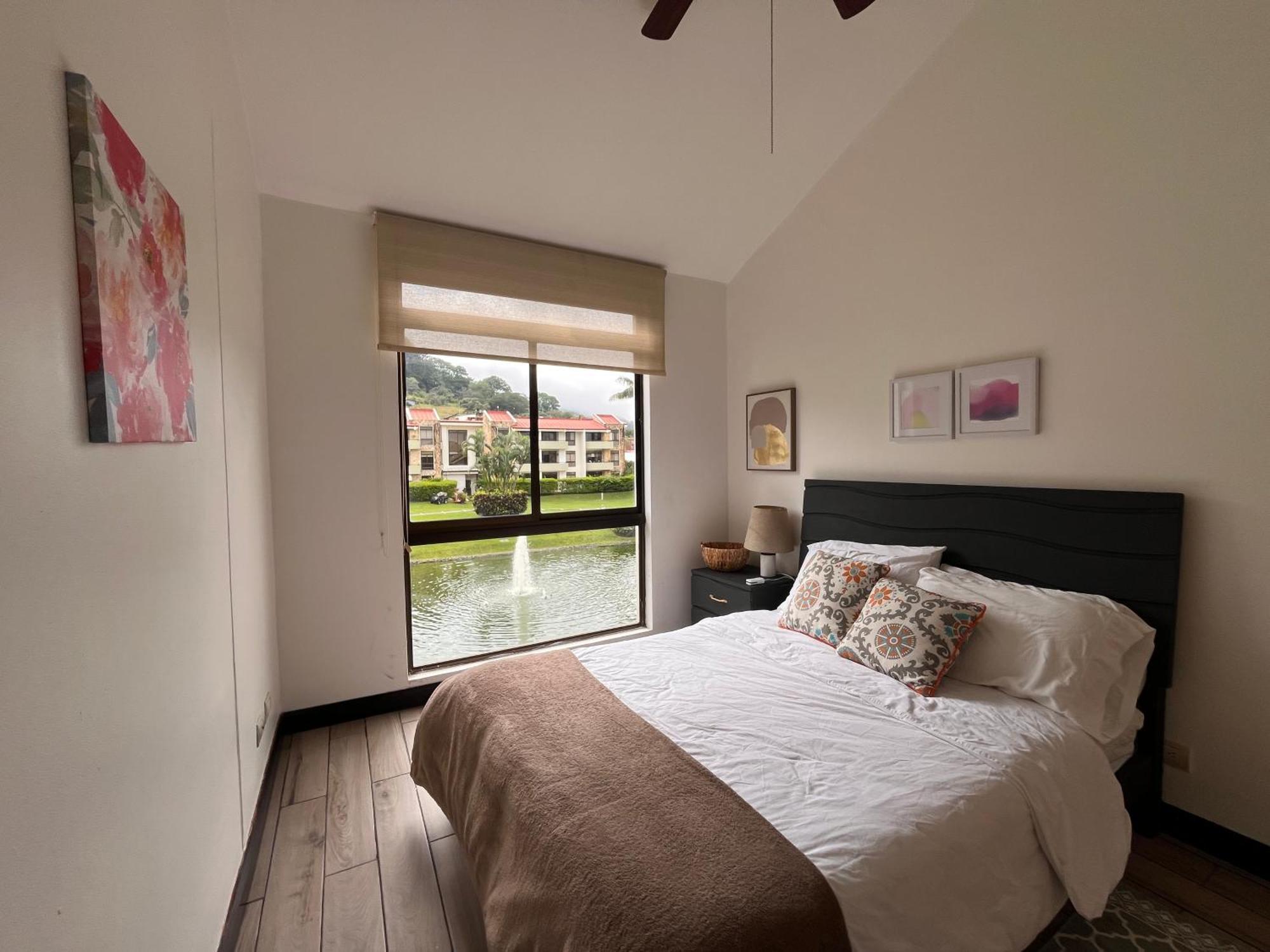 Cr Mariposa Rentals Lakeview Penthouse With Office Space, Pool, Gym, Tennis サンタ・アナ エクステリア 写真